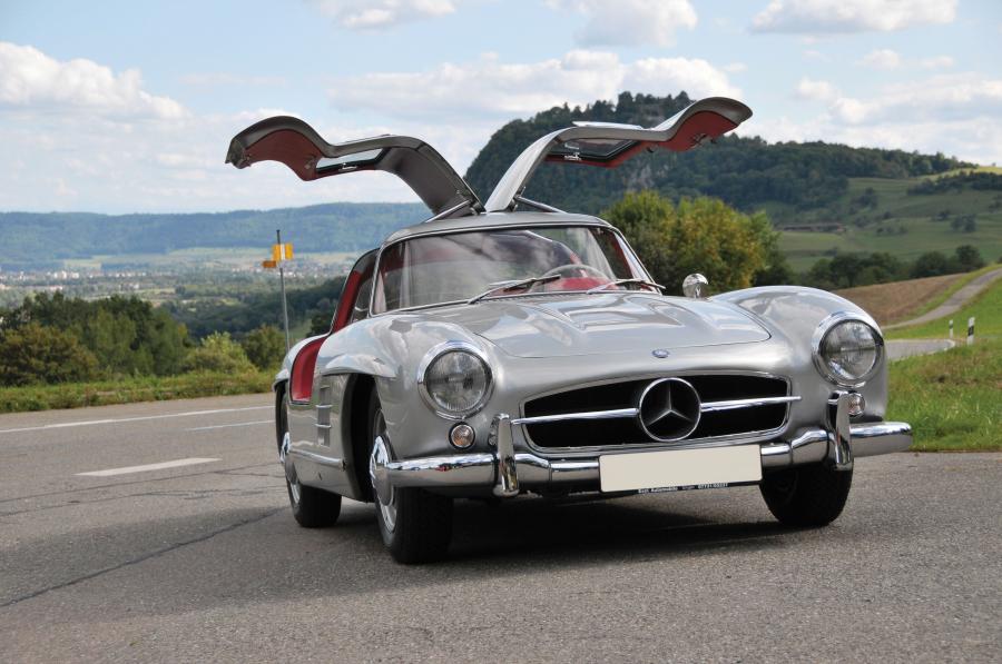  Mercedes-Benz 300 SL Coupe 1956 года  (фото 11 из 24)